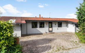 4 Bedroom Cozy Home In Vordingborg, Vordingborg